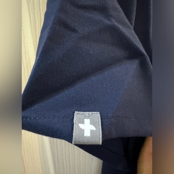 FIGS SOMOTILLO DRESS TOP size XS - Picture 5 of 6